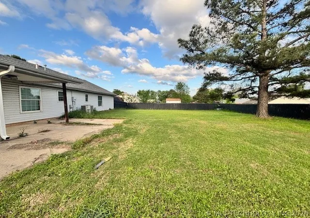13th image of 406 Eagle Rock Rd, Muldrow, OK 74948 | MLS# 2620008