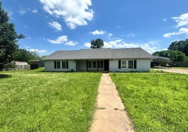 1st image of 406 Eagle Rock Rd, Muldrow, OK 74948 | MLS# 2620008