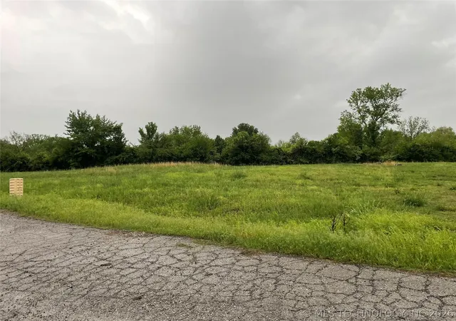 Homes for sale in Catoosa, OK | 9154 Pine Creek St, Catoosa, OK 74015 | MLS# 2619011
