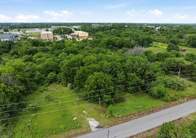 Photo 2 of Land for sale at 2712 Inman Ave, Muskogee, OK 74401 | MLS# 2620155 | Listing updated on 2026-06-04