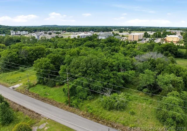 Photo 3 of Land for sale at 2712 Inman Ave, Muskogee, OK 74401 | MLS# 2620155 | Listing updated on 2026-06-04