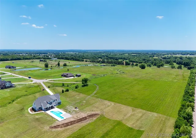 Homes for sale in Mounds, OK | 5406 W 184th St S, Mounds, OK 74047 | MLS# 2620117