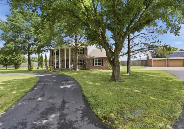 Photo 4 of Single family home for sale at 15200 E 440 Road, Claremore, OK 74017 | MLS# 2620051 | Listing updated on 2026-06-24