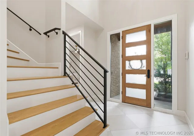 Photo 3 of Single family home for sale at 4211 S Cincinnati Ave, Tulsa, OK 74105 | MLS# 2619780 | Listing updated on 2026-08-20