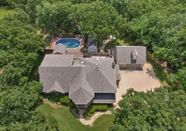 2nd image of 12525 S Skyline Dr, Jenks, OK 74037 | MLS# 2619685
