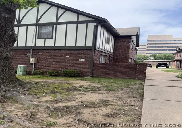 2nd image of 2409 E 59th Ct #1, Tulsa, OK 74135 | MLS# 2620239