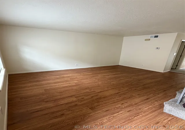 3rd image of 2409 E 59Th Ct #1, Tulsa, OK 74135 | MLS# 2620239