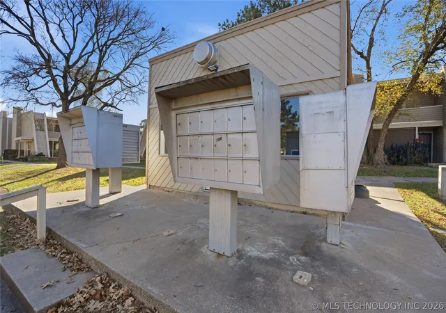 Homes for sale in Tulsa, OK | 7317 S Yale Ave #204, Tulsa, OK 74136 | MLS# 2620252