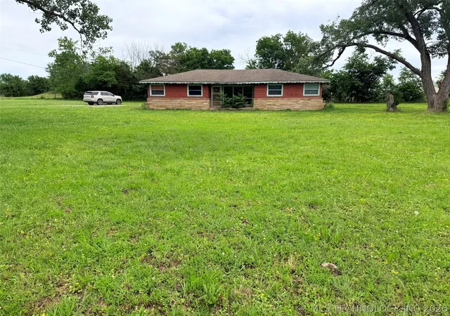 image of 28390 S 196th Rd, Henryetta, OK 74437 | MLS# 2620275