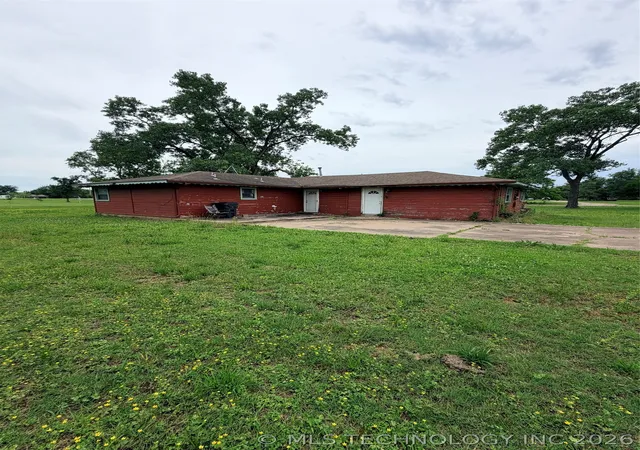 25th image of 28390 S 196th Rd, Henryetta, OK 74437 | MLS# 2620275