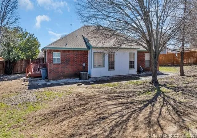 Homes for sale in Ardmore, OK | 2517 Westwood Ct, Ardmore, OK 73401 | MLS# 2620276