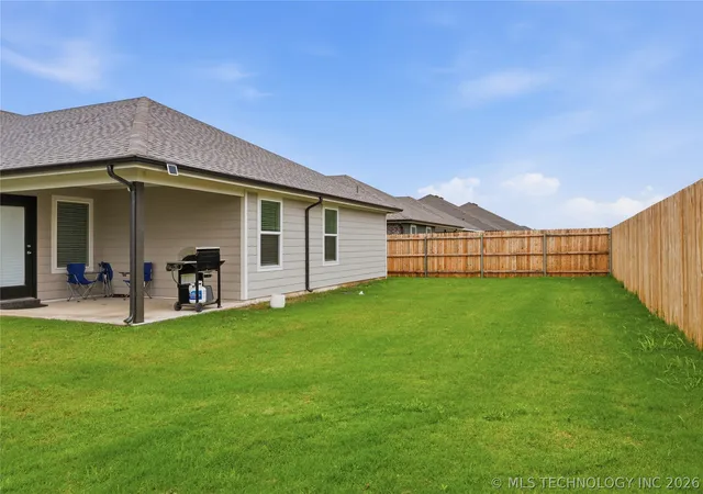Homes for sale in Bixby, OK | 10121 E 132 St S, Bixby, OK 74008 | MLS# 2620248