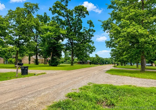 Homes for sale in Tahlequah, OK | 12923 W Southern Oaks St, Tahlequah, OK 74464 | MLS# 2620308