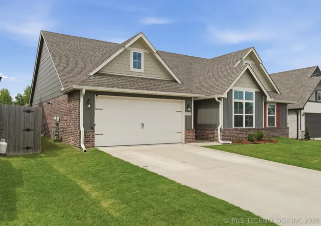 3rd image of 23305 E 101St Pl S, Broken Arrow, OK 74014 | MLS# 2620143
