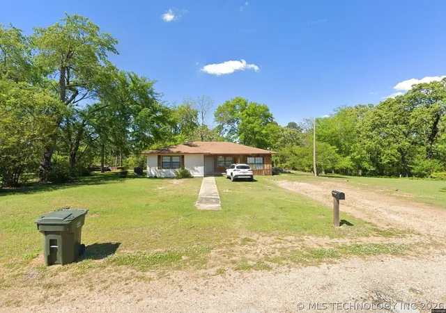 Homes for sale in Antlers, OK | 209 Ne 9th, Antlers, OK 74523 | MLS# 2618453
