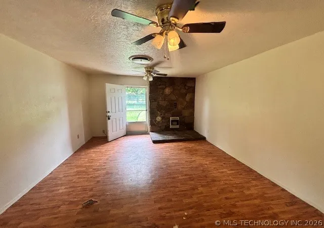 2nd image of 909 Nw 10th, Stigler, OK 74462 | MLS# 2620335