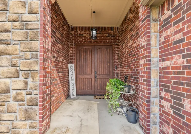 Photo 4 of Single family home for sale at 8255 N 70th Eastcourt, Owasso, OK 74055 | MLS# 2620238 | Listing updated on 2026-08-24