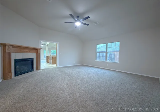Homes for sale in Collinsville, OK | 11519 E 118Th St, Collinsville, OK 74021 | MLS# 2611033