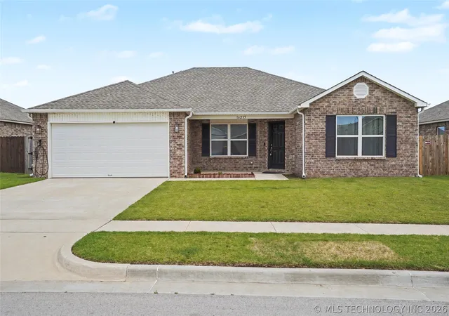 Homes for sale in Bixby, OK | 16235 S 87th Eastavenue, Bixby, OK 74008 | MLS# 2619938