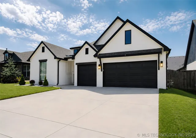 Photo 3 of Single family home for sale at 13971 S 21st Street E, Bixby, OK 74008 | MLS# 2619779 | Listing updated on 2026-08-20