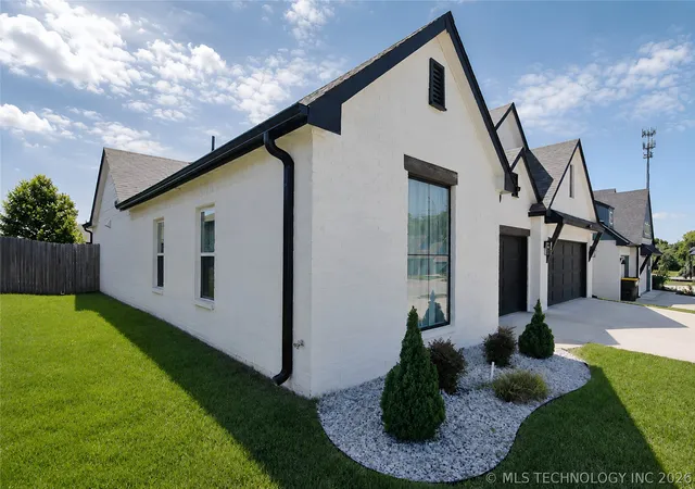 Photo 3 of Single family home for sale at 13971 S 21st Street E, Bixby, OK 74008 | MLS# 2619779 | Listing updated on 2026-08-20