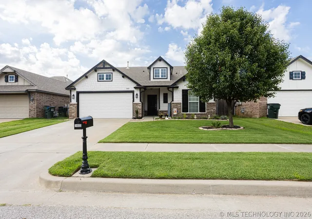 Homes for sale in Owasso, OK | 14605 E 111Th Ct, Owasso, OK 74055 | MLS# 2620301