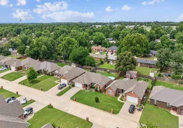 Homes for sale in Perkins, OK | 1101 Crozier St, Perkins, OK 74059 | MLS# 2620408