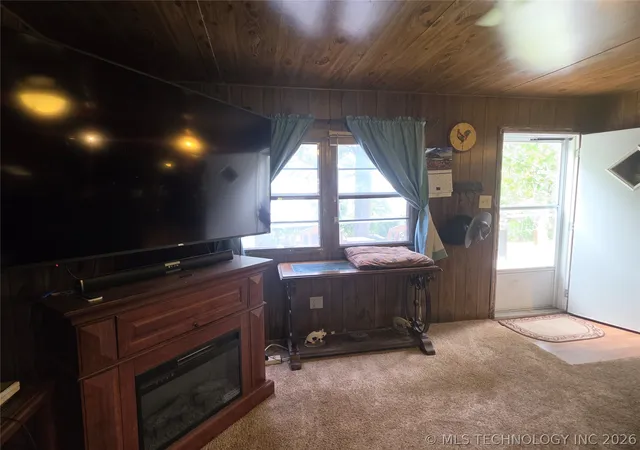 Photo 3 of Sale Pending at 416335 Lagoon Dr, Checotah, OK 74426 | MLS# 2620433 | Listing updated on 2026-08-20