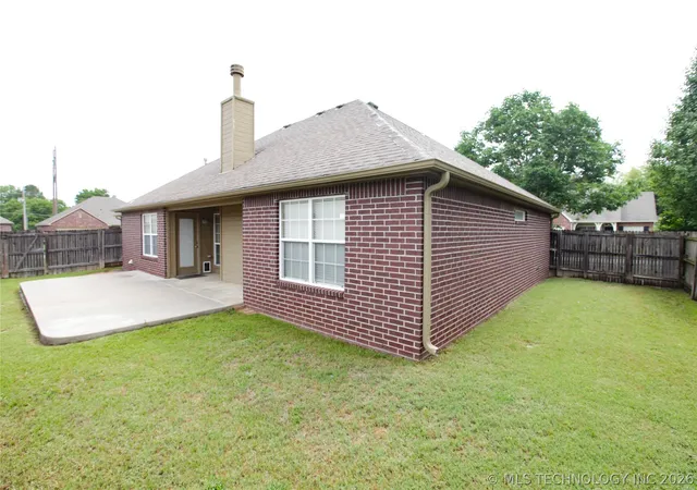 25th image of 1506 N 19 Pl, Broken Arrow, OK 74012 | MLS# 2620466