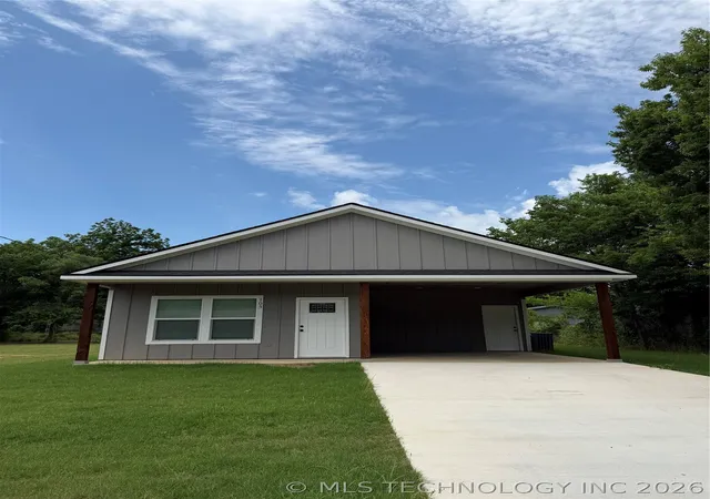 Photo 1 of Sale Pending at 105 Russell, Caddo, OK 74729 | MLS# 2620442 | Listing updated on 2026-08-25