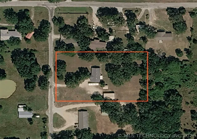 Photo 2 of Sale Pending at 1034 Oak, Ada, OK 74820 | MLS# 2617206 | Listing updated on 2026-09-25