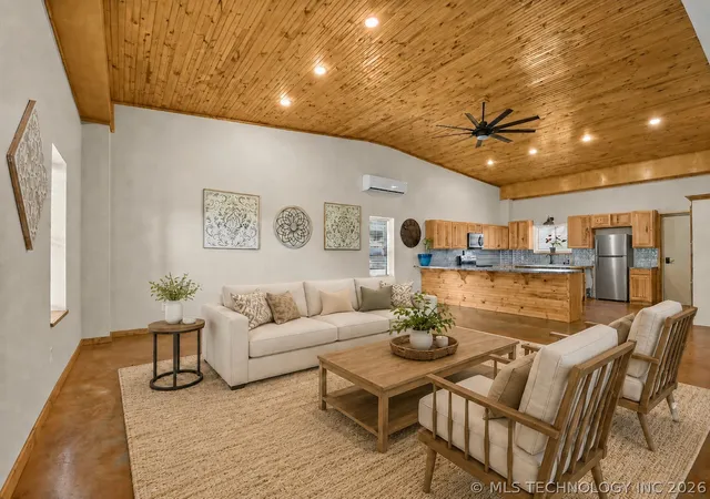 Photo 3 of Single family home for sale at 407750 E 1895 Road, Antlers, OK 74523 | MLS# 2619664 | Listing updated on 2026-07-21