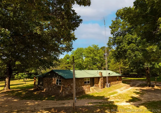 3rd image of 410205 E 1910 Rd, Antlers, OK 74523 | MLS# 2620348
