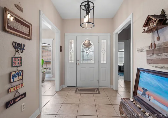 3rd image of 833 Franklin Dr, Ardmore, OK 73401 | MLS# 2620518