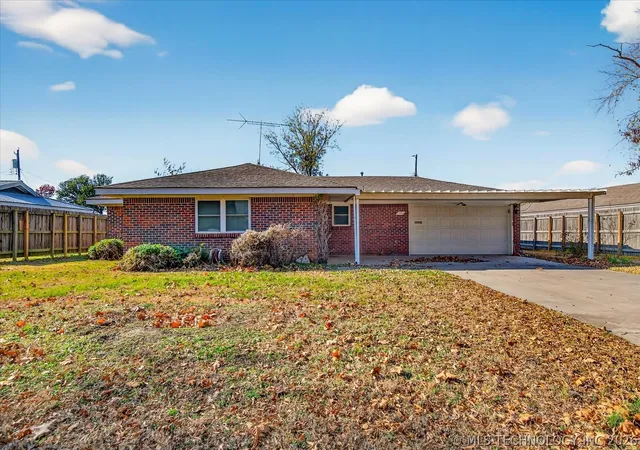 1st image of 241 Ne Myers Ave, Bartlesville, OK 74006 | MLS# 2620473