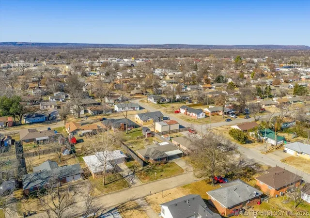 27th image of 241 Ne Myers Ave, Bartlesville, OK 74006 | MLS# 2620473