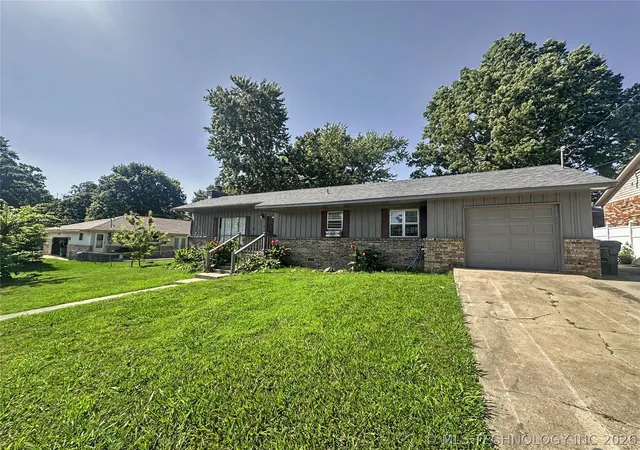 3rd image of 503 Joe Carrol St, Tahlequah, OK 74464 | MLS# 2620527