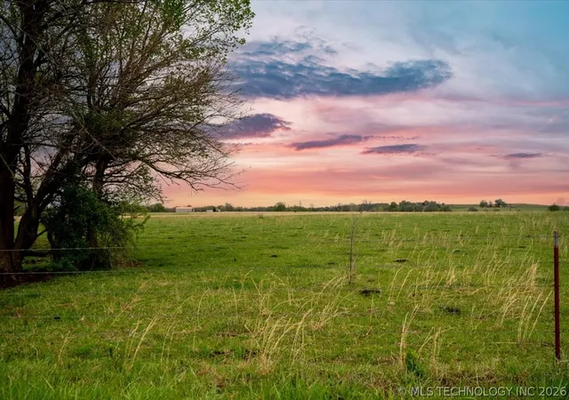 Homes for sale in Vinita, OK | 002 E 210 Rd, Vinita, OK 74301 | MLS# 2620550