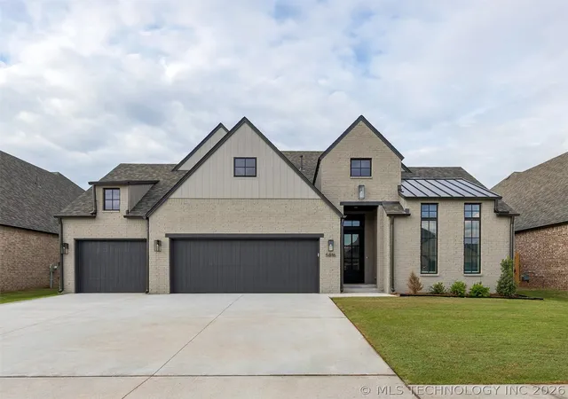 1st image of 5816 E 127th St S, Tulsa, OK 74008 | MLS# 2620558