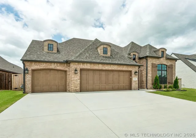 Homes for sale in Glenpool, OK | 14920 S Sequoia St S, Glenpool, OK 74033 | MLS# 2620566