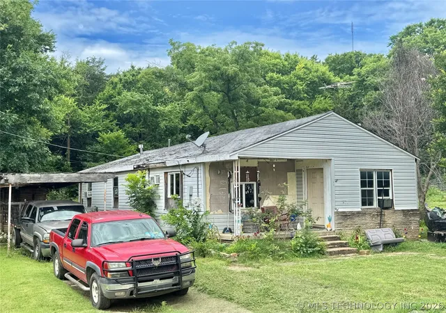 Photo 2 of Single family home for sale at 1013 S Mullins Ave, Hominy, OK 74035 | MLS# 2620103 | Listing updated on 2026-08-21
