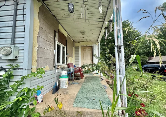 Photo 3 of Single family home for sale at 1013 S Mullins Ave, Hominy, OK 74035 | MLS# 2620103 | Listing updated on 2026-08-21