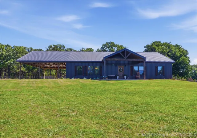 Homes for sale in Beggs, OK | 5676 N 240 Rd, Beggs, OK 74421 | MLS# 2620613