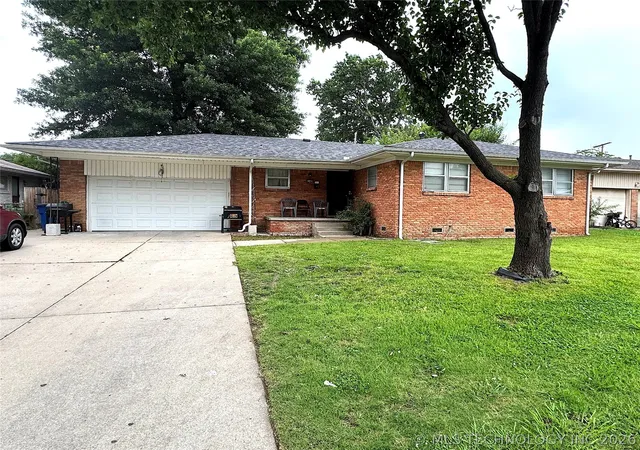 Homes for sale in Tulsa, OK | 11409 E 4th Pl, Tulsa, OK 74128 | MLS# 2620625