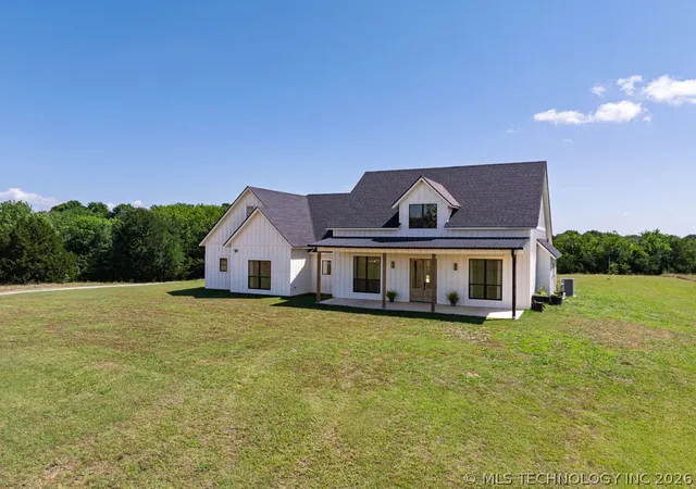 Homes for sale in Madill, OK | 20664 Moore Rd, Madill, OK 73446 | MLS# 2620628
