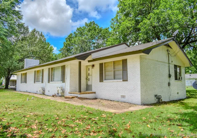 Homes for sale in Antlers, OK | 801 Ne 4th St, Antlers, OK 74523 | MLS# 2620353