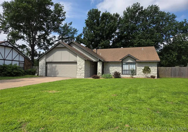 1st image of 11612 S 100th East Ave, Bixby, OK 74008 | MLS# 2620573