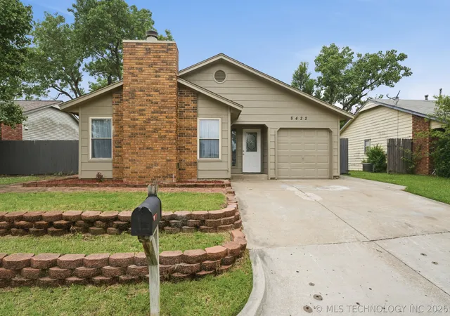 Photo 1 of Single family home for sale at 8422 N 116th Eastavenue, Owasso, OK 74055 | MLS# 2620682 | Listing updated on 2026-07-27