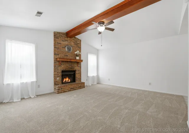 Photo 3 of Single family home for sale at 8422 N 116th Eastavenue, Owasso, OK 74055 | MLS# 2620682 | Listing updated on 2026-07-27