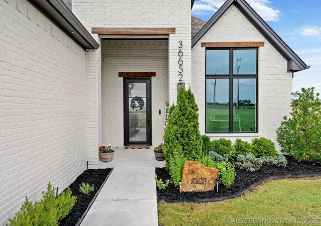 Photo 3 of Single family home for sale at 36652 E 141st Street S, Coweta, OK 74429 | MLS# 2615506 | Listing updated on 2026-06-06